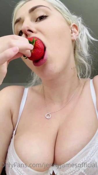 Jenny james jennyjamesofficial michael dare eat strawberry in sexy way onlyfans xxx porn on leakfanatic.com