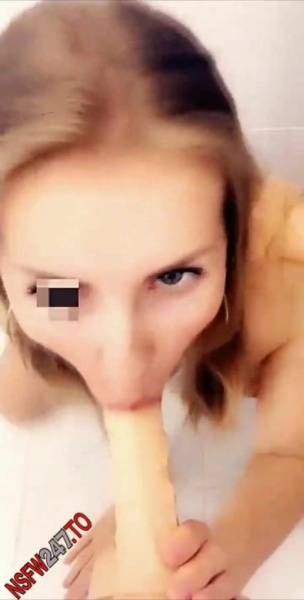 Cora Kisses sucking a dildo & pussy fingering snapchat premium porn videos on leakfanatic.com