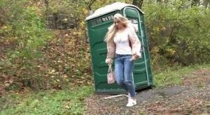 Blonde Katy Sky has to drop her jeans & pee in public because of locked toilet on leakfanatic.com