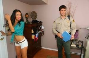 Slutty hottie seduces a sheriff to get fucked and jizzed over her neat fanny on leakfanatic.com