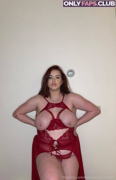 Victoria_kellyy OnlyFans Leaks (23 Photos) on leakfanatic.com