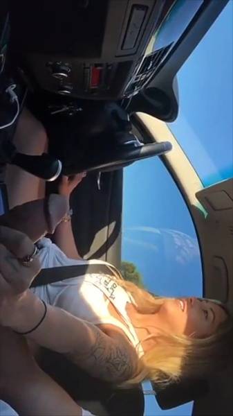 Austin Reign blowjob while driving snapchat premium xxx porn videos on leakfanatic.com