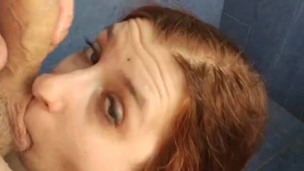 Sextaseptima cute redhead drinks piss & gives amazing head in the shower cam show xxx free porn videos on leakfanatic.com