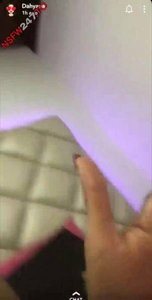 Dahyn pussy fingering snapchat premium xxx porn videos on leakfanatic.com