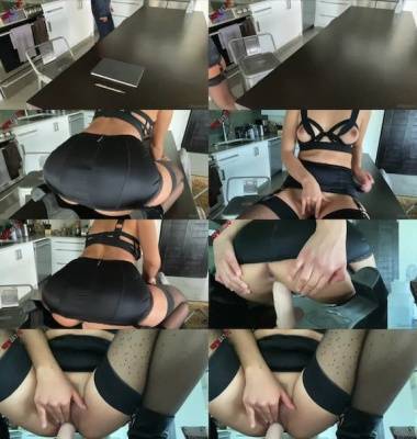 Bbypocah - Getting kinky on the table on leakfanatic.com