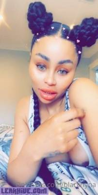 Blac Chyna Sexy Swimsuit Selfie Onlyfans Video Leaked on leakfanatic.com