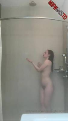 Ella Hughes having fun alone in the shower porn videos on leakfanatic.com