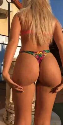 Paola Skye booty view snapchat premium xxx porn videos on leakfanatic.com