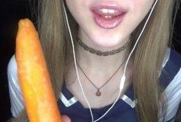 Peas and Pies School Girl Uniform ❤ Carrot Sucking on leakfanatic.com