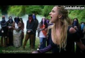 Nora Arnezeder in Mozart in the Jungle (series) (2014) Sex Scene on leakfanatic.com