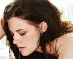 Kristen Stewart Having A Threesome on leakfanatic.com