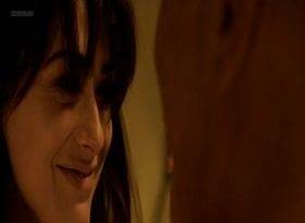 Valentina Lodovini Ma Che Bella Sorpresa (IT2015) Sex Scene on leakfanatic.com