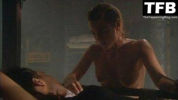 Kelly Carlson Nude 13 Starship Troopers 2: Hero of the Federation (4 Pics + Video) on leakfanatic.com