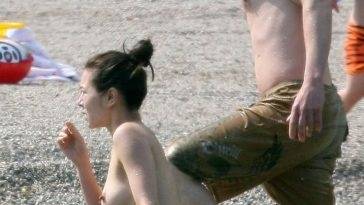 China Chow Goes Topless At The Beach - China on leakfanatic.com