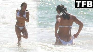 Michelle Rodriguez Flashes Her Nude Tits & Butt in Tulum on leakfanatic.com