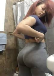 Phat ass in leggings twerking on instagram on leakfanatic.com