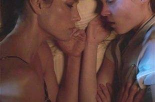 Jessica Biel Masturbates Her Little Sister In "The Sinner" on leakfanatic.com