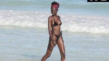 Skinny Adut Akech Bior Spent Her Christmas Day Birthday Soaking Up the Sun in Mexico - Mexico on leakfanatic.com