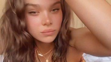 Hailee Steinfeld Sexy (5 Pics + Video) on leakfanatic.com