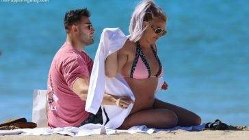 Britney Spears is Seen Wearing a Pink and Black Bikini While on Vacation with Her Boyfriend on leakfanatic.com