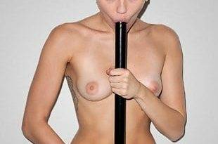 Miley Cyrus Fully Nude Outtake Photo Leaked on leakfanatic.com