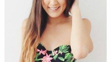 Laurdiy Bikini Pictures (14 pics) on leakfanatic.com