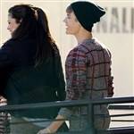 Justin Bieber Caught Fingering Selena Gomez on leakfanatic.com