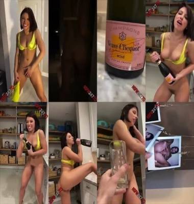 Adriana Chechik masturbation till squirt & drinking it snapchat premium 2020/03/22 on leakfanatic.com