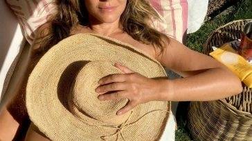 Elizabeth Hurley Sexy & Topless (73 Photos + GIF & Videos) on leakfanatic.com