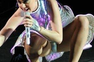 Katy Perry Shows Off Her Enormous Lady Bulge on leakfanatic.com