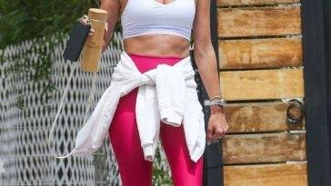 Alessandra Ambrosio Brings Hot Pink Yoga Pants for Tuesday Workout on leakfanatic.com