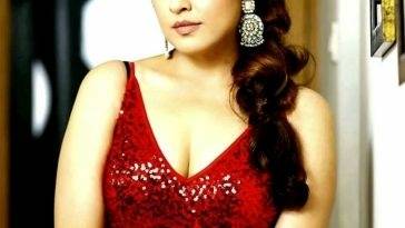 Tanushree Dutta Sexy Collection on leakfanatic.com