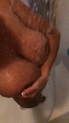 Christina Carter shower slowmo onlyfans porn videos on leakfanatic.com