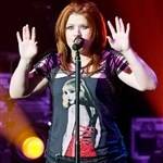 Kelly Clarkson Still Totally Not Fat on leakfanatic.com