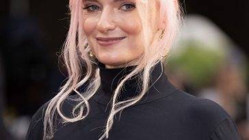 Grace Chatto Flaunts Her Big Boobs at the UK Special Screening of 18Elvis 19 in London - Britain on leakfanatic.com