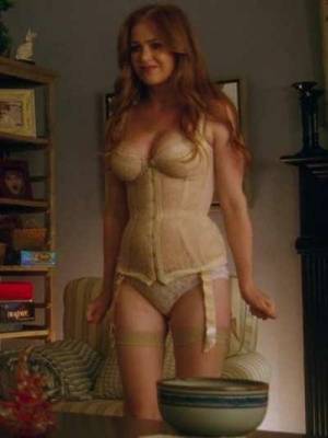 Isla Fisher ready to spend the night playing with two buds on leakfanatic.com