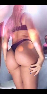 Paola Skye sexy booty view snapchat premium xxx porn videos on leakfanatic.com