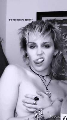 Miley Cyrus OnlyFans Leaked Photos