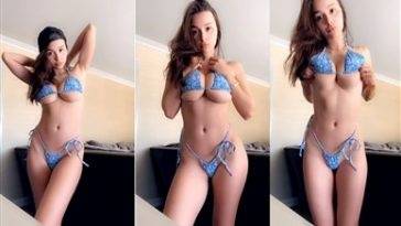 Sophie Mudd Nude Teasing Video Leaked on leakfanatic.com