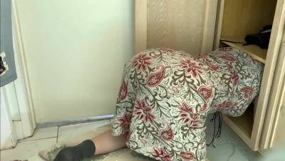 Stepmom gets stuck and fucked1 4 on leakfanatic.com