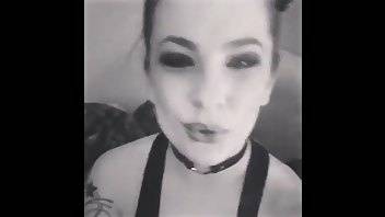 Dahlia Sky smokes premium free cam snapchat & manyvids porn videos on leakfanatic.com