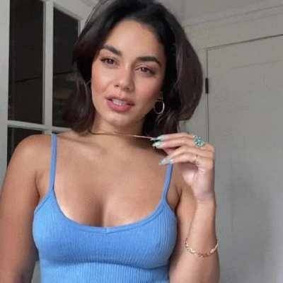 Vanessa Hudgens? my first celebrity wank. Not many women have the gift of this much sex appeal on leakfanatic.com