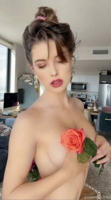 Amanda Cerny Nude Valentines Onlyfans Set Leaked on leakfanatic.com