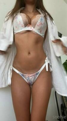 Sophie Mudd Lingerie Striptease Onlyfans Video Leaked - Usa on leakfanatic.com