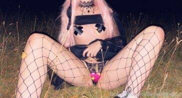 Belle Delphine Night Time Outdoor Onlyfans Leaked on leakfanatic.com