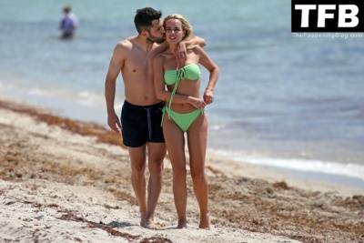 Romarey Ventura & Jordi Alba Spend Some Time at the Beach in Miami on leakfanatic.com