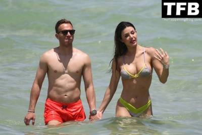 Arthur Melo Hits the Beach with His Girlfriend in Miami on leakfanatic.com