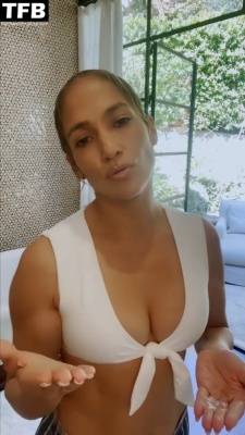 Jennifer Lopez Hot on leakfanatic.com