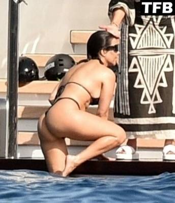 Kourtney Kardashian Shows Off Her Toned Bikini Body While Enjoying Some Quality Time with Travis Barker on leakfanatic.com