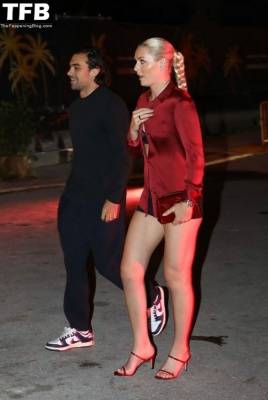 Lindsey Vonn Shows Off Her Beautiful Legs as She Arrives at Carbone on leakfanatic.com